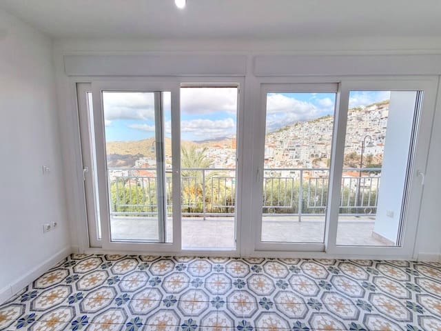 5 slaapkamer Huis te koop in Cómpeta met garage - € 350.000 (Ref: 10148343)