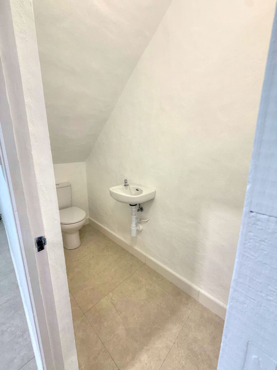 5 slaapkamer Huis te koop in Competa met garage - € 350.000 (Ref: 10148343)