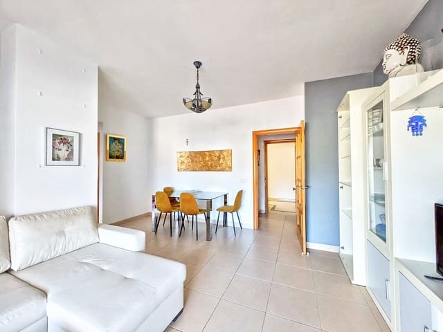 2 soveværelse Penthouse til leje i Viñuela med swimmingpool garage - € 950 (Ref: 10159109)