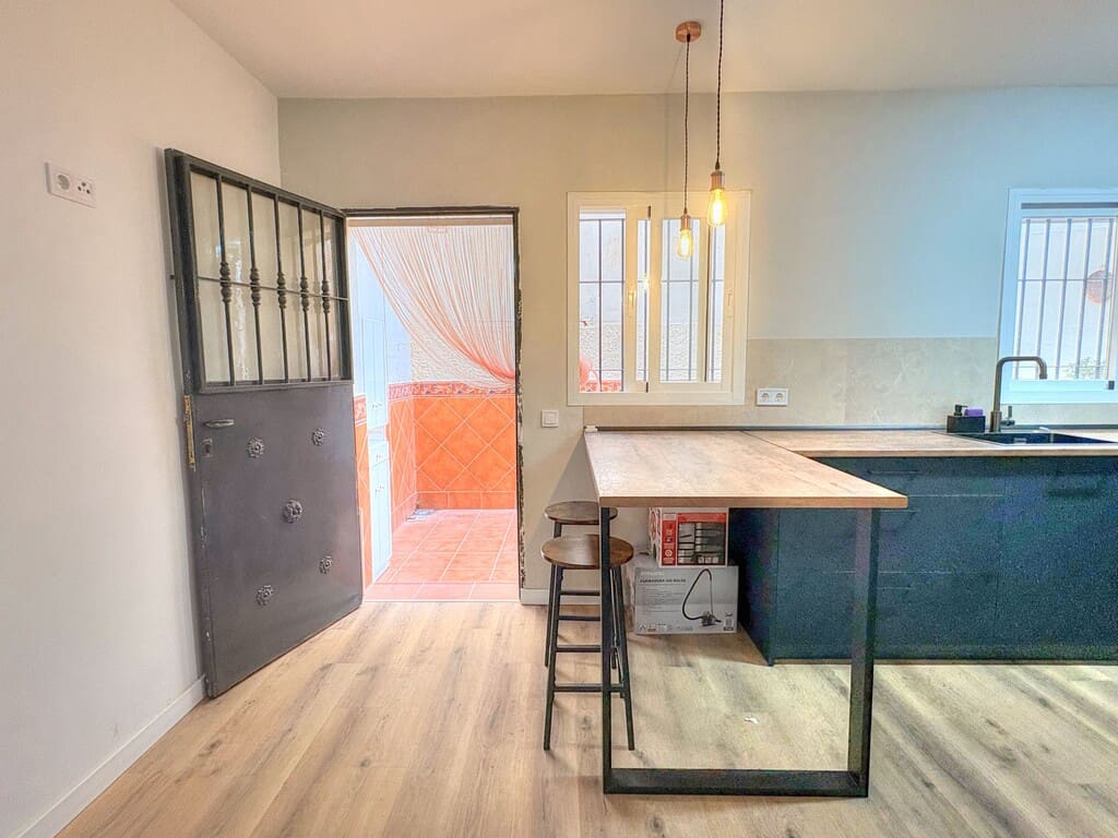 3 soveværelse Byhus til salg i Benajarafe - € 389.000 (Ref: 10161050)