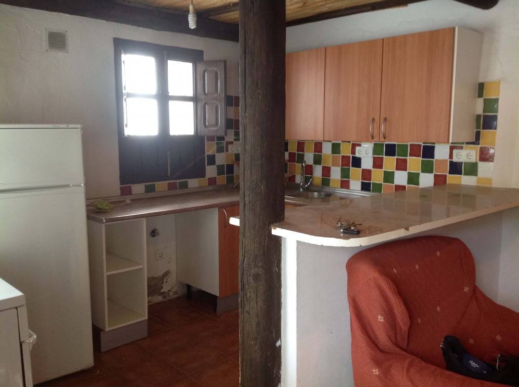 Ruin til salg i La Zubia - € 78.000 (Ref: 1968287)