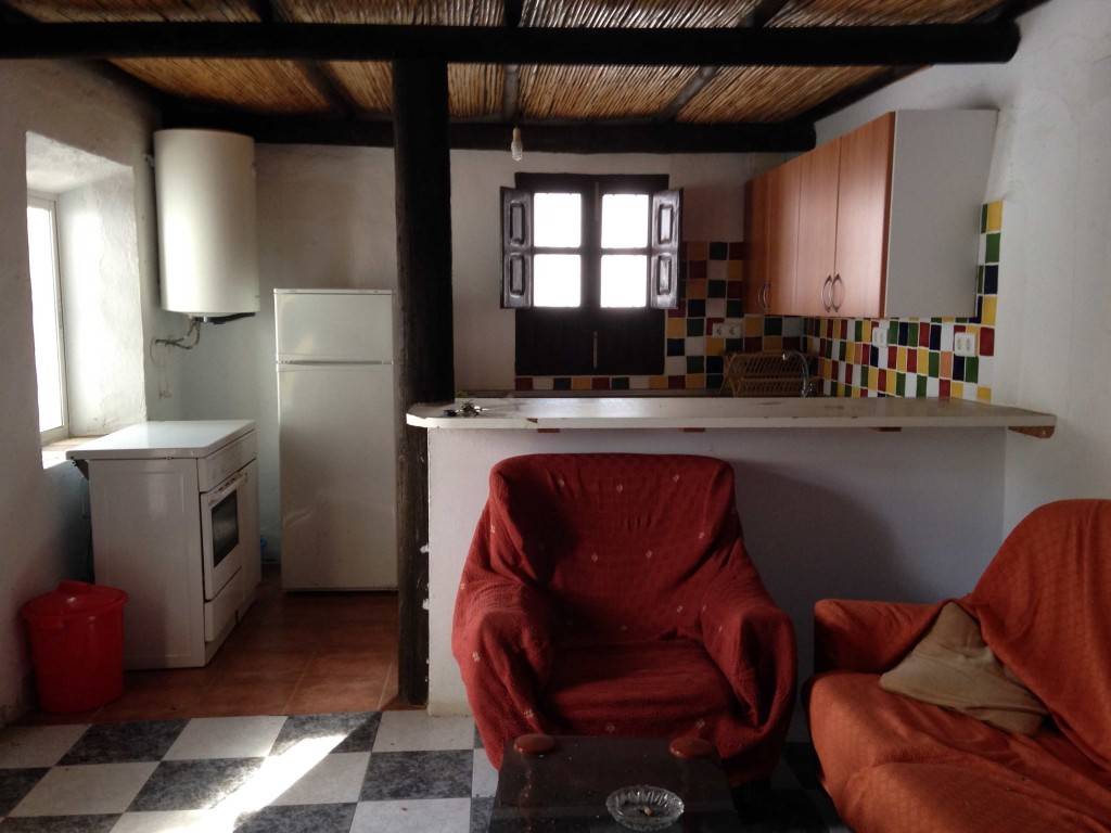 Ruin til salg i La Zubia - € 78.000 (Ref: 1968287)