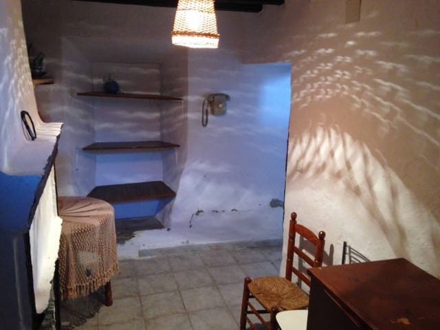 Rudere in vendita in La Zubia, Cútar - 78.000 € (Rif: 1968287)