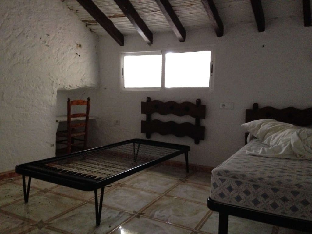 Ruin til salg i La Zubia - € 78.000 (Ref: 1968287)