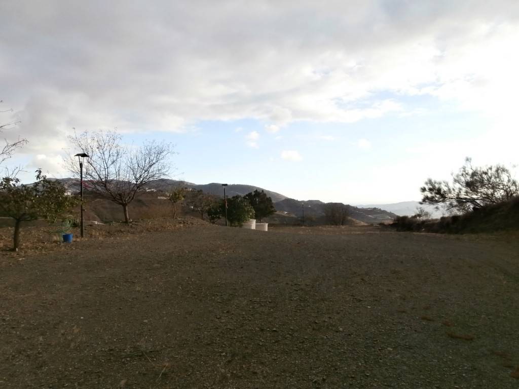 Grunde uden byggetilladelser til salg i Canillas de Aceituno - € 470.000 (Ref: 1968294)