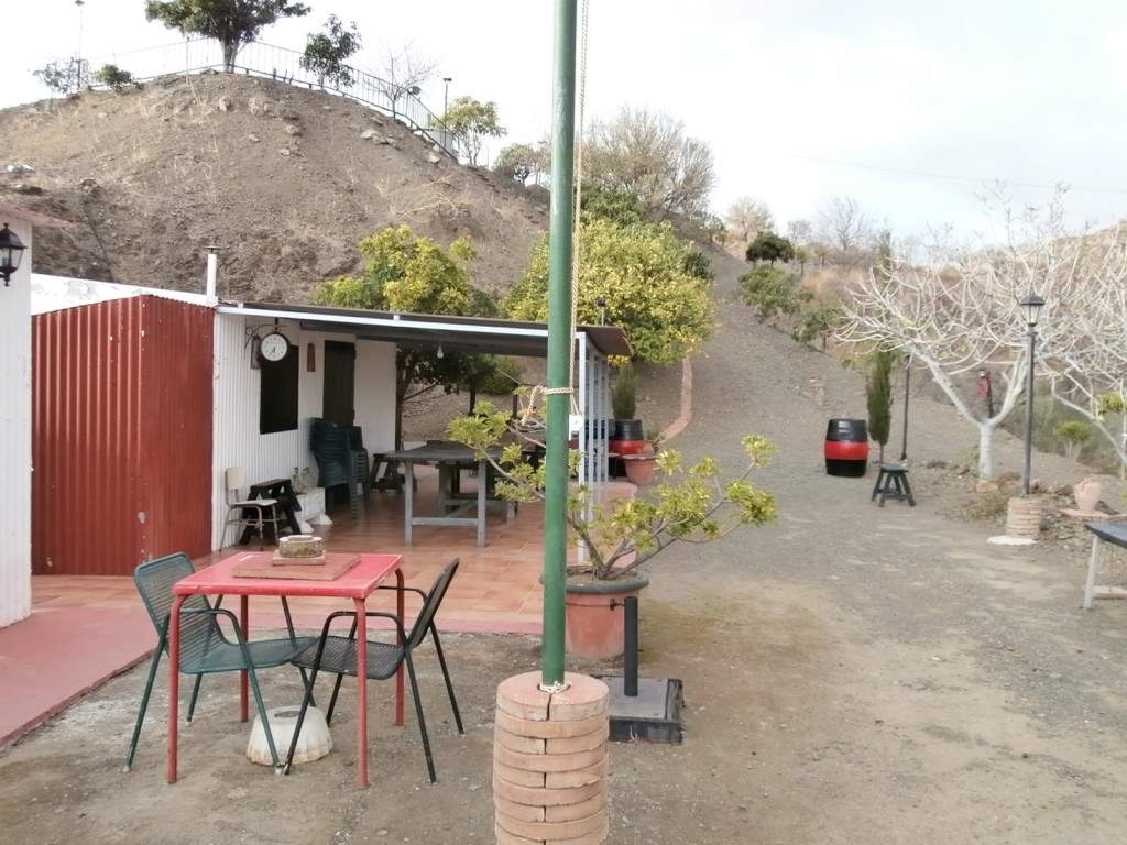 Grunde uden byggetilladelser til salg i Canillas de Aceituno - € 470.000 (Ref: 1968294)