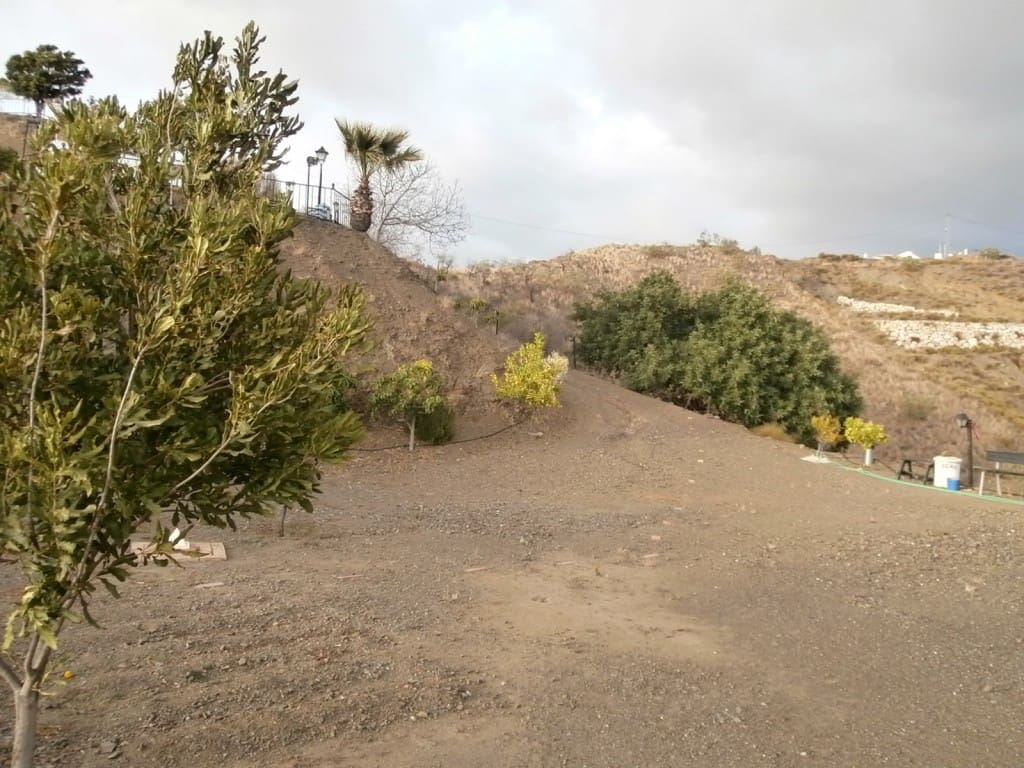 Grunde uden byggetilladelser til salg i Canillas de Aceituno - € 470.000 (Ref: 1968294)