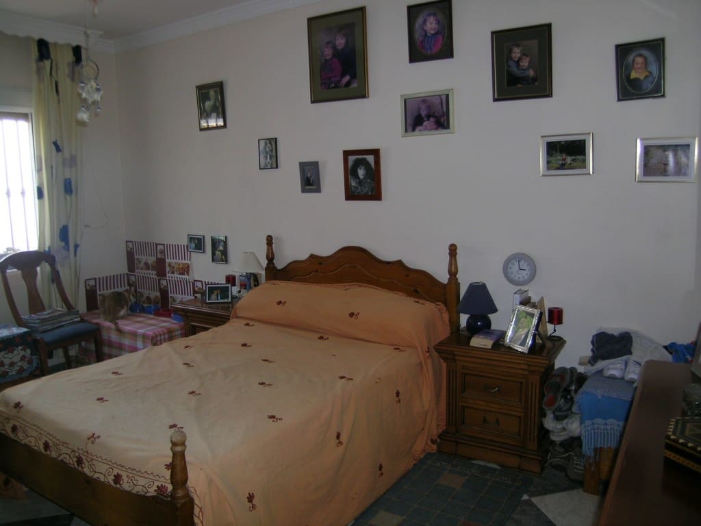 5 soveværelse Byhus til salg i Colmenar - € 335.000 (Ref: 2777051)