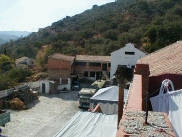 4 bedroom Commercial for sale in Comares with garage - € 1,100,000 (Ref: 2777059)