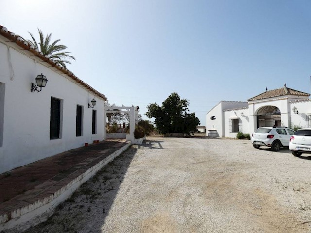 12 sovrum Finca/Hus på landet till salu i Almayate, Vélez-Málaga - 3 000 000 € (Ref: 3576715)