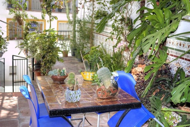 7 bedroom Townhouse for sale in Casarabonela - € 637,000 (Ref: 3577911)