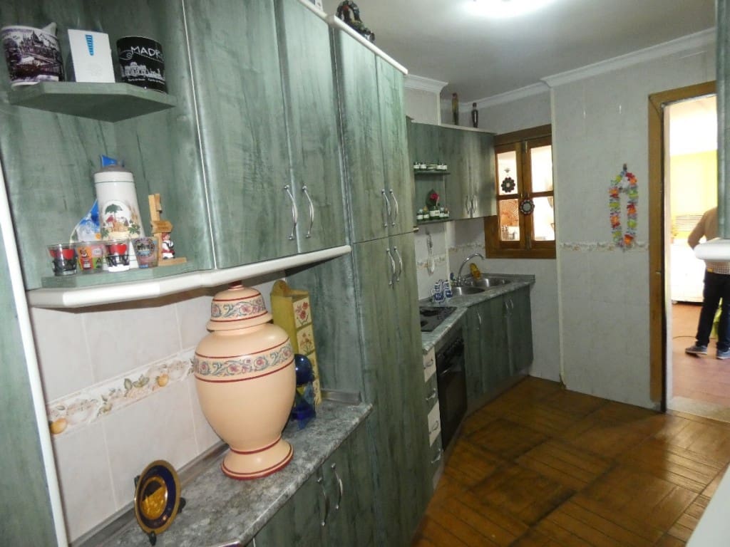 9 soverom Restaurant/Bar til salgs i Alcaucin - € 649 000 (Ref: 3771106)