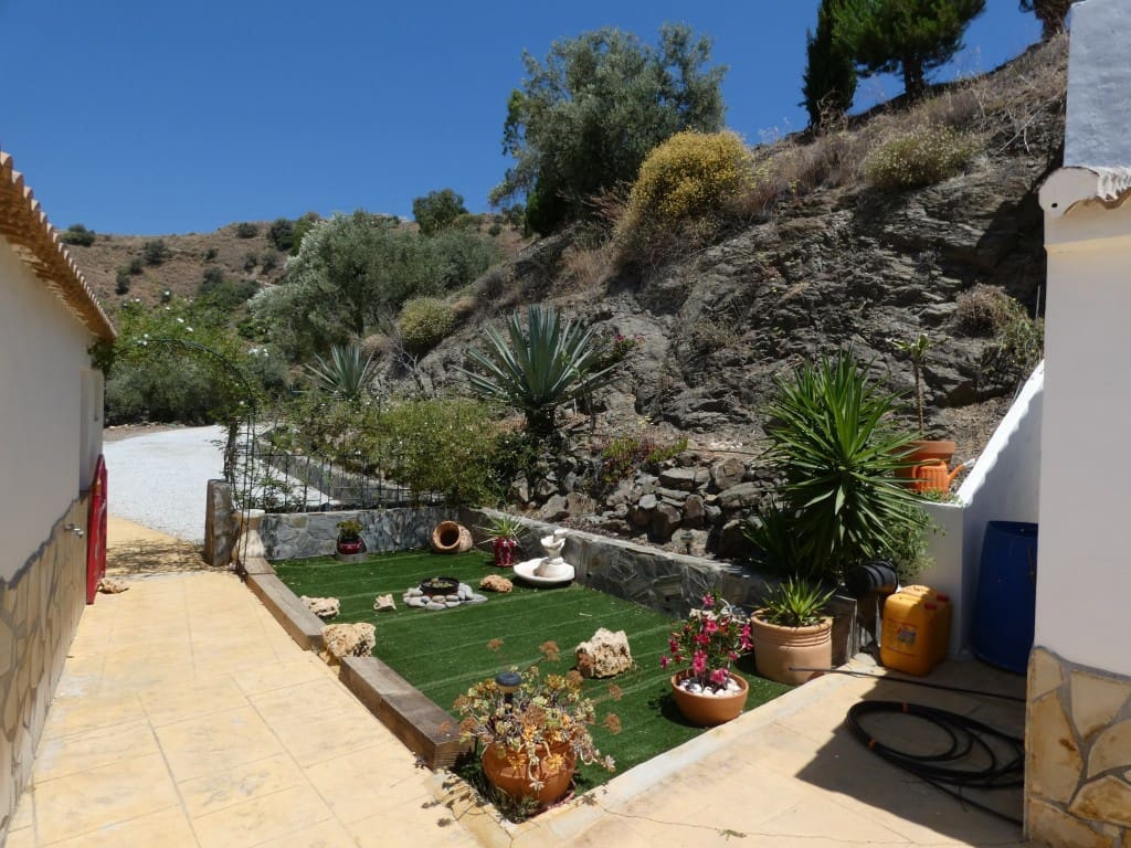 4 sovrum Finca/Hus på landet till salu i El Borge med pool - 399 000 € (Ref: 4045844)