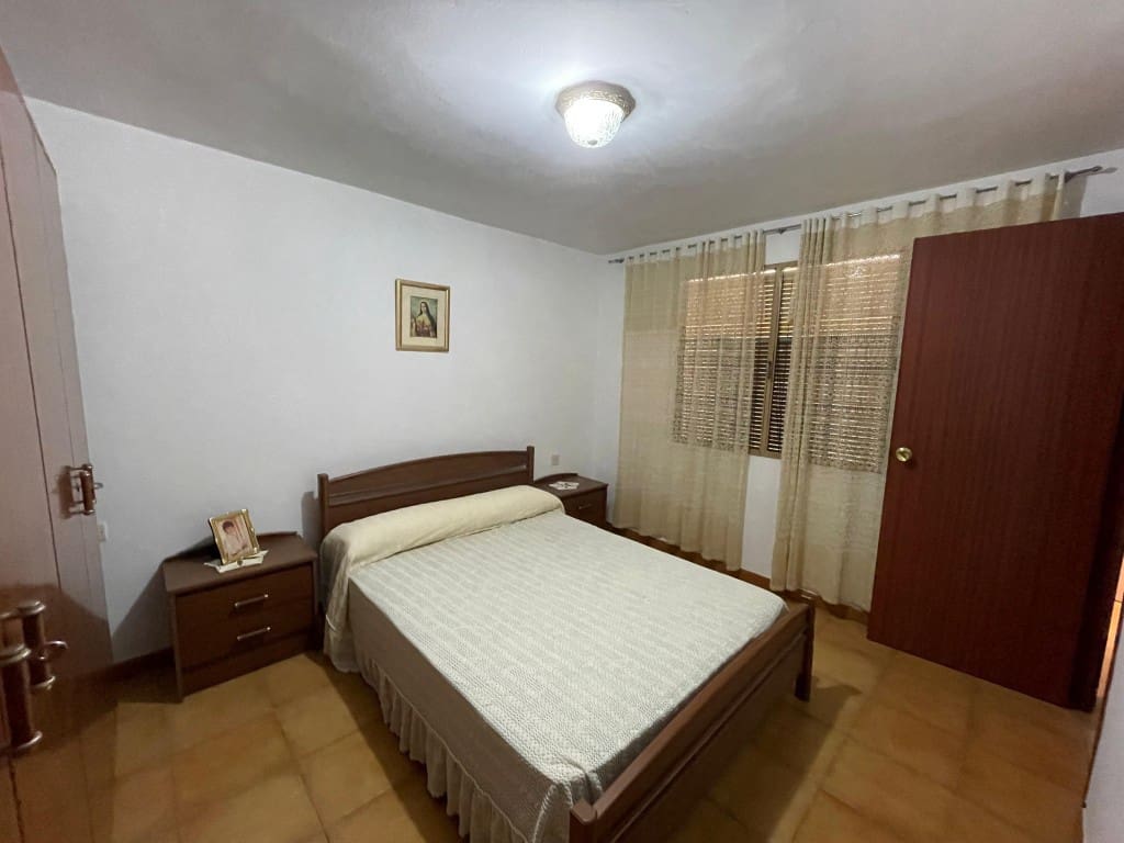 4 soverom Hus til salgs i Salto del Negro - € 86 000 (Ref: 4090181)