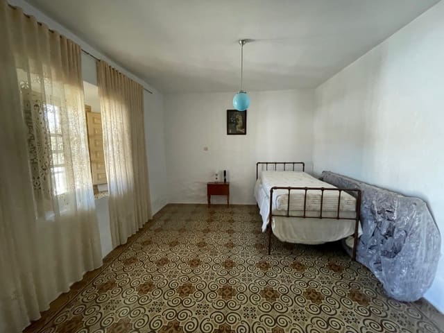 4 makuuhuone Omakotitalo myytävänä paikassa Salto del Negro, Cútar - 86 000 € (Ref: 4090181)