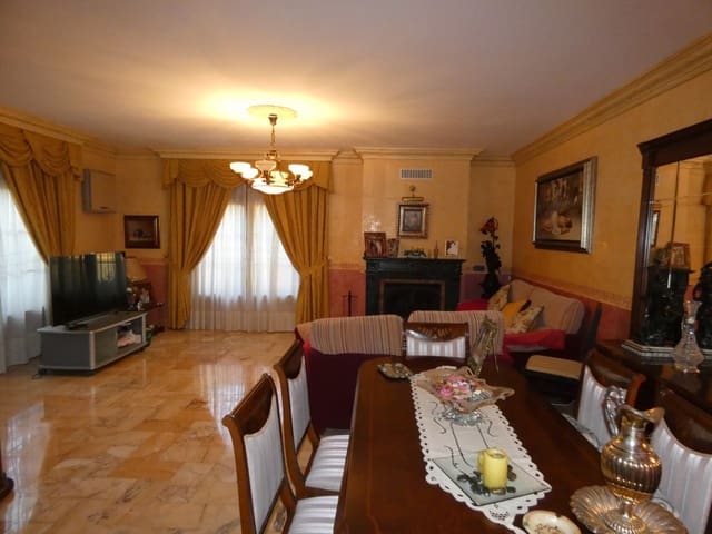 5 camera da letto Villa in vendita in Alhaurín de la Torre con piscina garage - 850.000 € (Rif: 4235182)