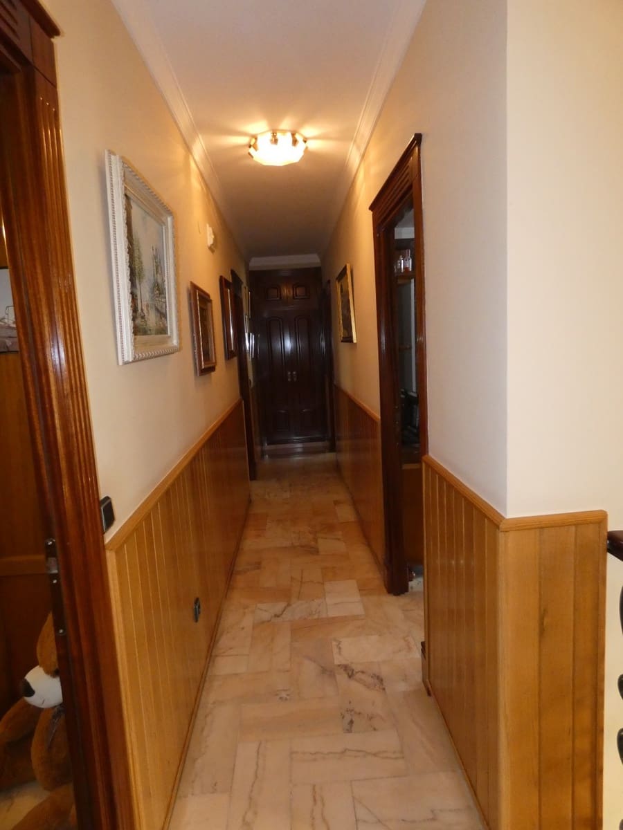 5 makuuhuone Huvila myytävänä paikassa Alhaurin de la Torre mukana uima-altaan 
autotalli - 850 000 € (Ref: 4235182)