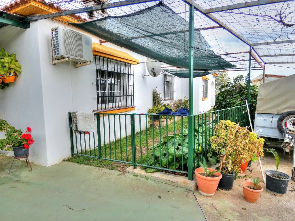 3 soveværelse Finca/Landehus til salg i Benajarafe med garage - € 365.000 (Ref: 4419057)