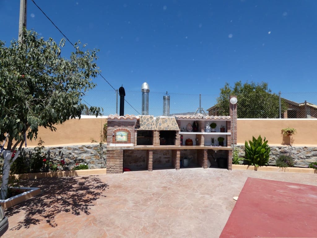 4 bedroom Finca/Country House for sale in Casabermeja - € 400,000 (Ref: 4654767)