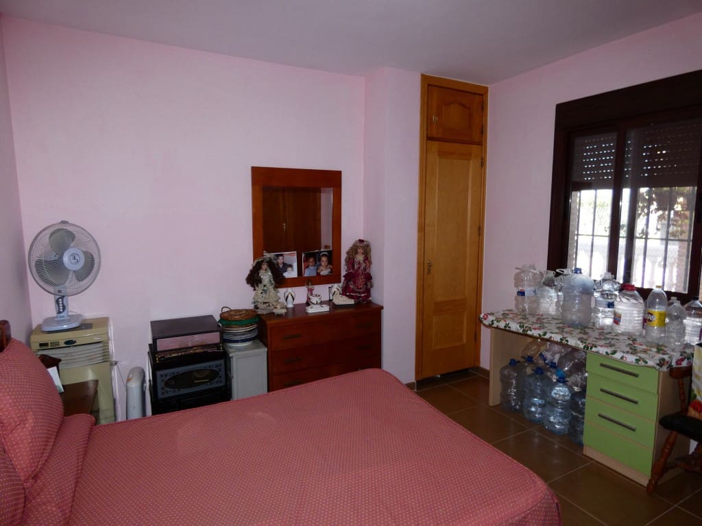 4 bedroom Finca/Country House for sale in Casabermeja - € 400,000 (Ref: 4654767)