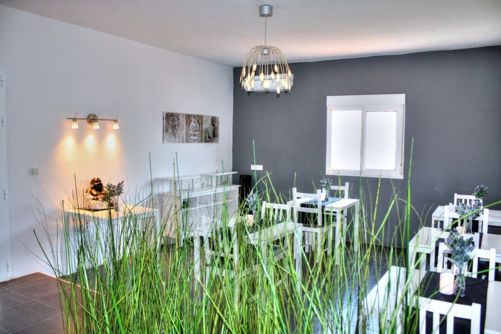 6 soveværelse Finca/Landehus til salg i Comares med swimmingpool - € 540.000 (Ref: 4700259)