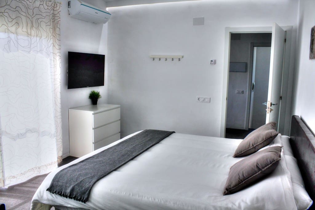 6 soveværelse Finca/Landehus til salg i Comares med swimmingpool - € 540.000 (Ref: 4700259)