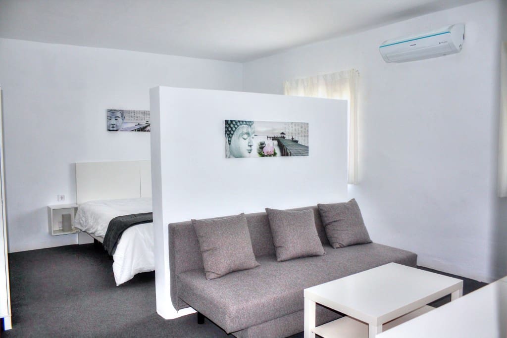 6 soveværelse Finca/Landehus til salg i Comares med swimmingpool - € 540.000 (Ref: 4700259)