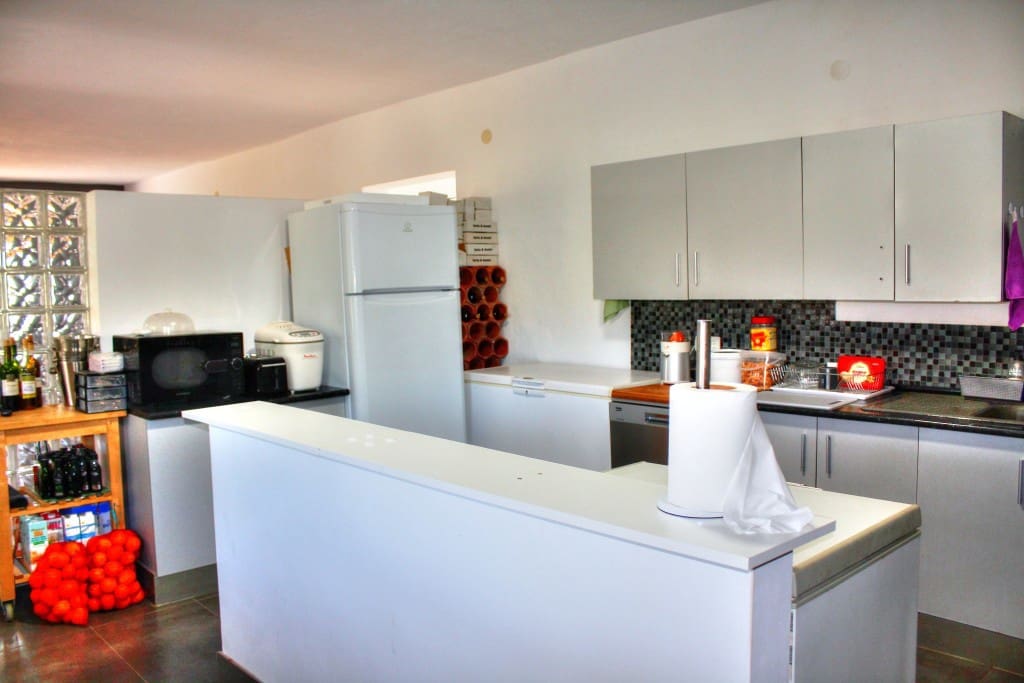 6 soveværelse Finca/Landehus til salg i Comares med swimmingpool - € 540.000 (Ref: 4700259)