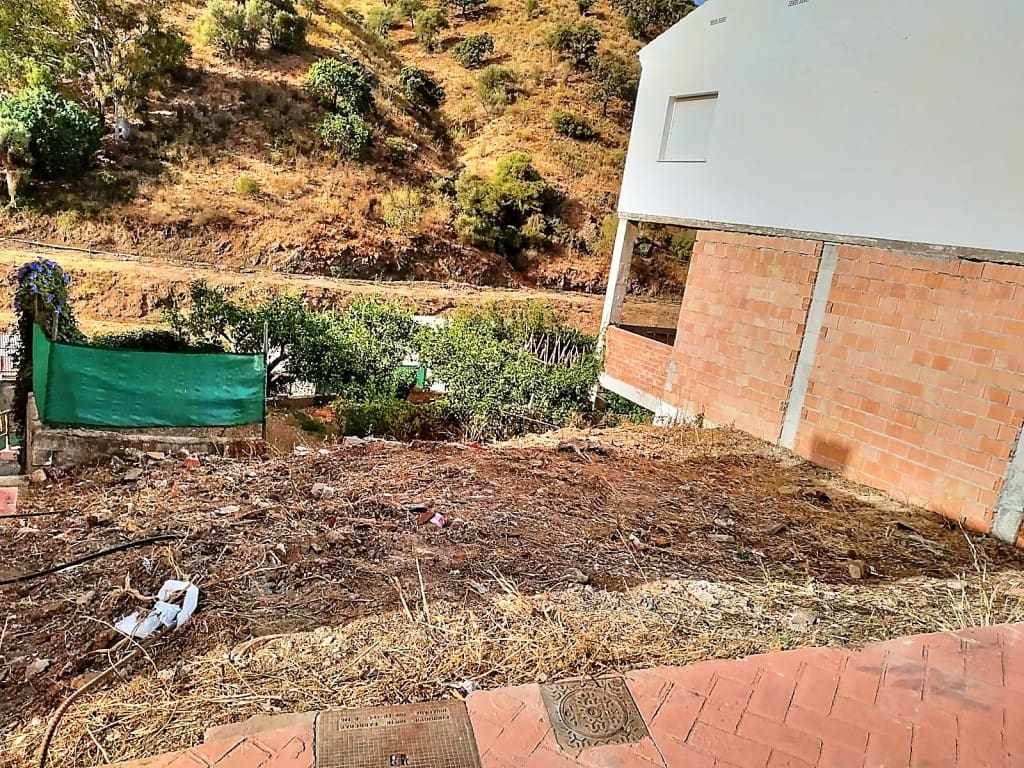 Tontti myytävänä paikassa Vinuela - 36 000 € (Ref: 4722796)