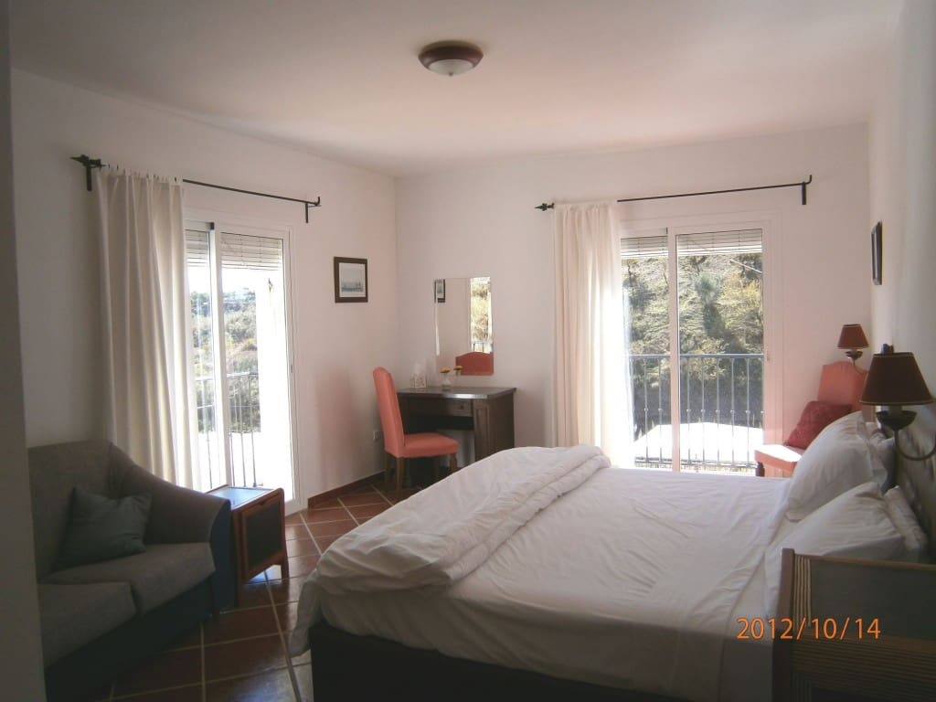 7 soveværelse Hotel til salg i Macharaviaya med swimmingpool garage - € 995.000 (Ref: 4911969)