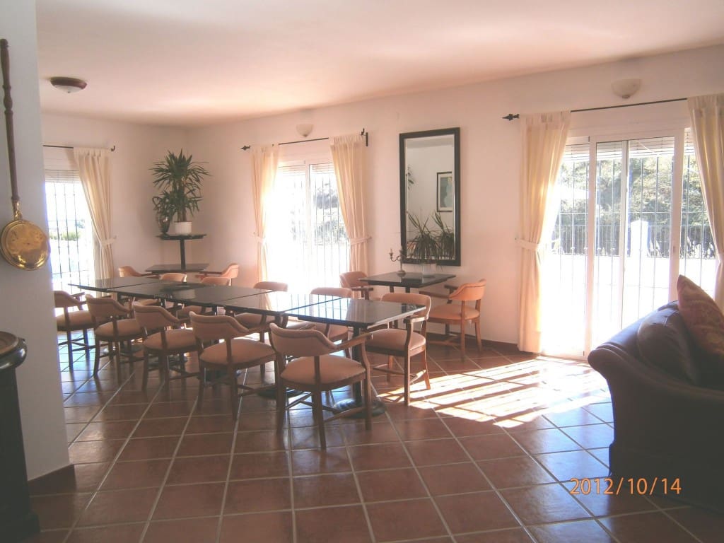 7 soveværelse Hotel til salg i Macharaviaya med swimmingpool garage - € 995.000 (Ref: 4911969)