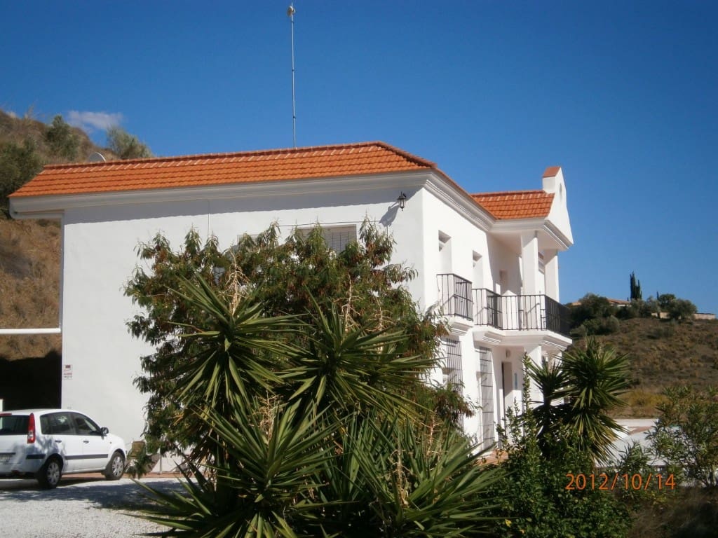 7 soveværelse Hotel til salg i Macharaviaya med swimmingpool garage - € 995.000 (Ref: 4911969)