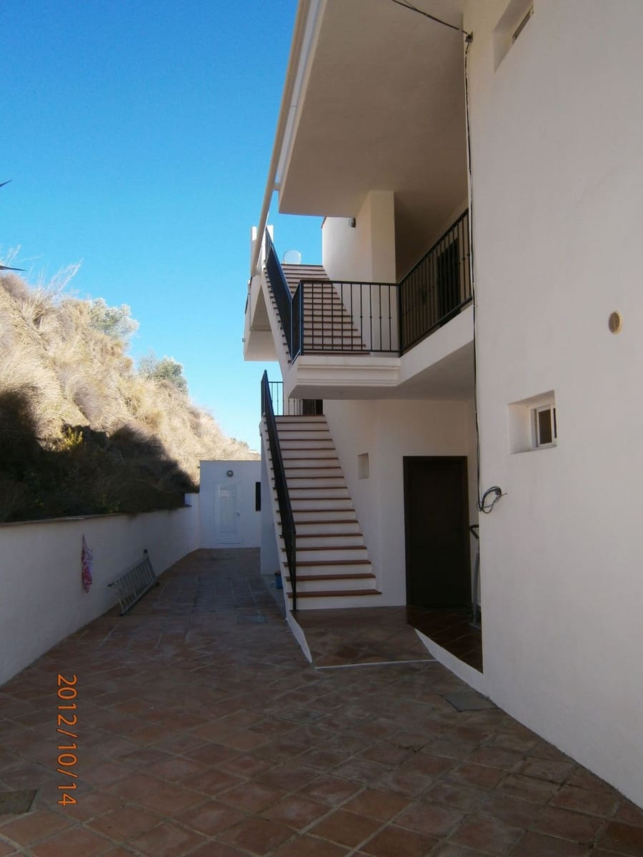 7 soveværelse Hotel til salg i Macharaviaya med swimmingpool garage - € 995.000 (Ref: 4911969)