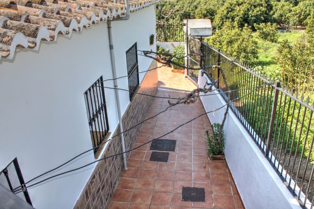 3 soveværelse Finca/Landehus til salg i Benamargosa - € 249.600 (Ref: 5101259)