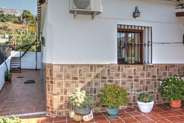 3 soveværelse Finca/Landehus til salg i Benamargosa - € 249.600 (Ref: 5101259)