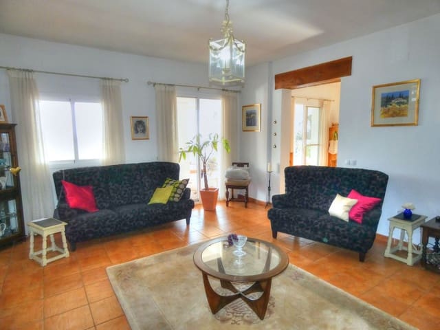 3 sypialnia Willa na sprzedaż w Riogordo z basenem garażem - 575 000 € (Ref: 5119511)