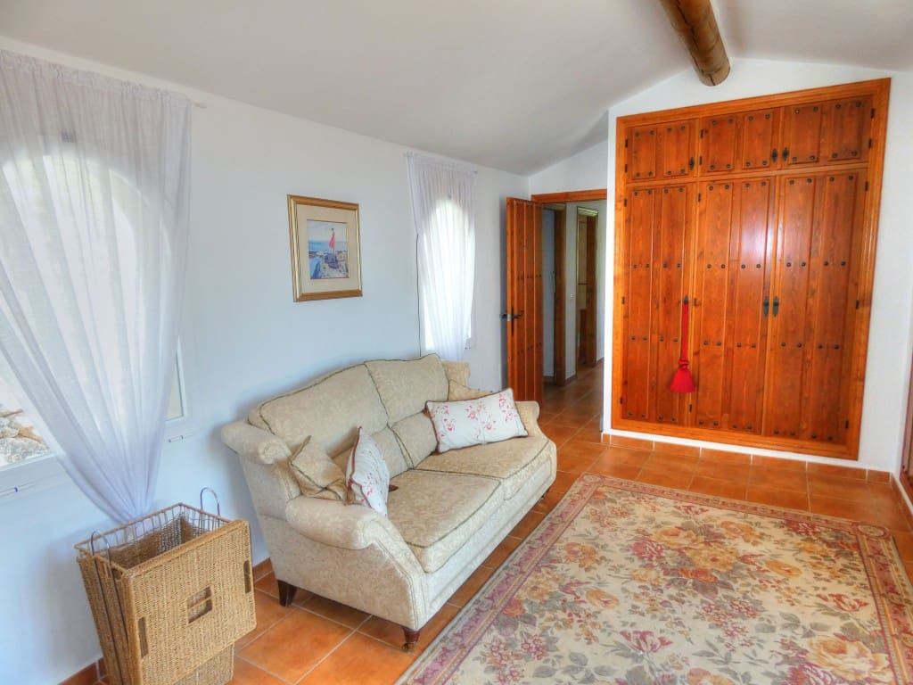 3 sypialnia Willa na sprzedaż w Riogordo z basenem garażem - 575 000 € (Ref: 5119511)