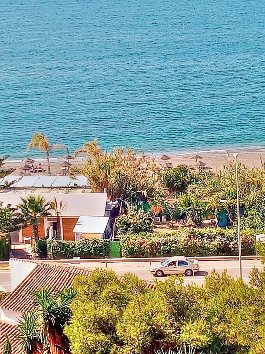 1 quarto Apartamento para arrendar em Benajarafe com piscina - 700 € (Ref: 5526780)