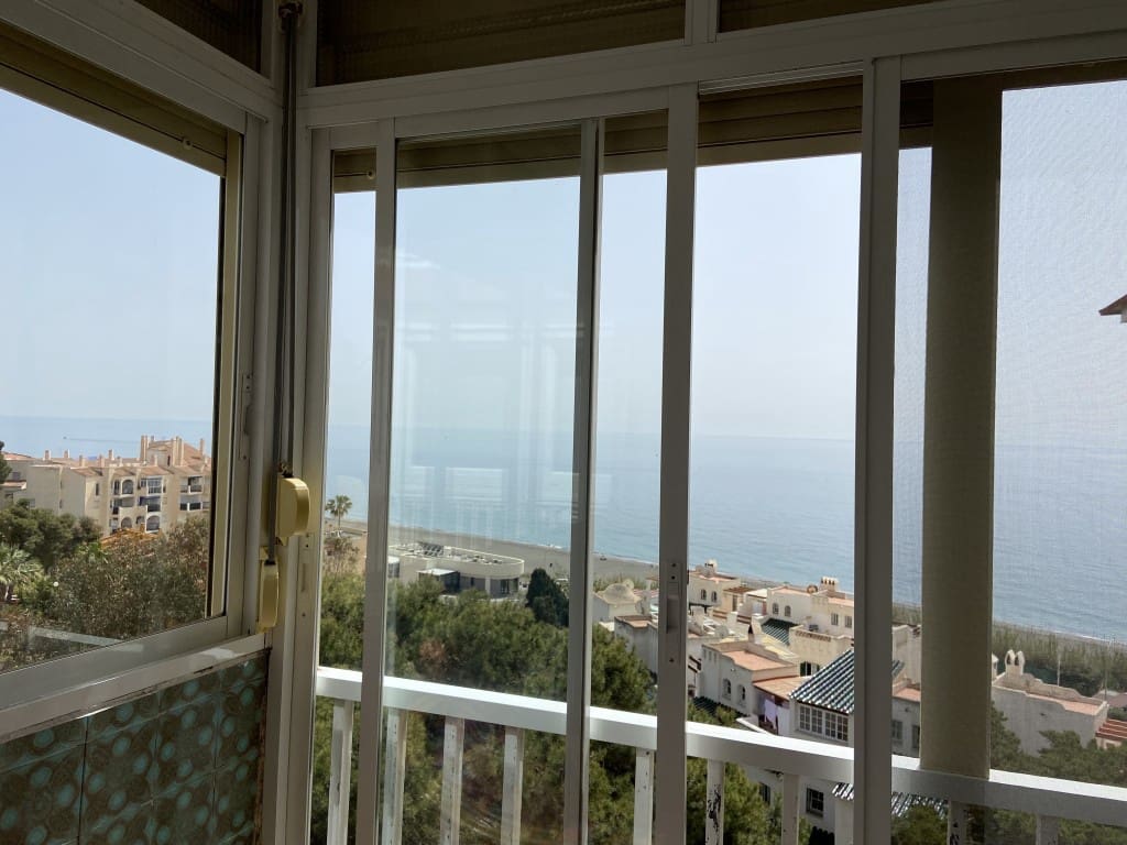 1 quarto Apartamento para arrendar em Benajarafe com piscina - 700 € (Ref: 5526780)
