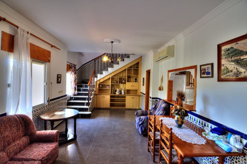 10 soveværelse Finca/Landehus til salg i Rubite med garage - € 849.900 (Ref: 5551930)