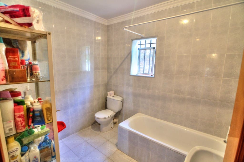 10 soveværelse Finca/Landehus til salg i Rubite med garage - € 849.900 (Ref: 5551930)