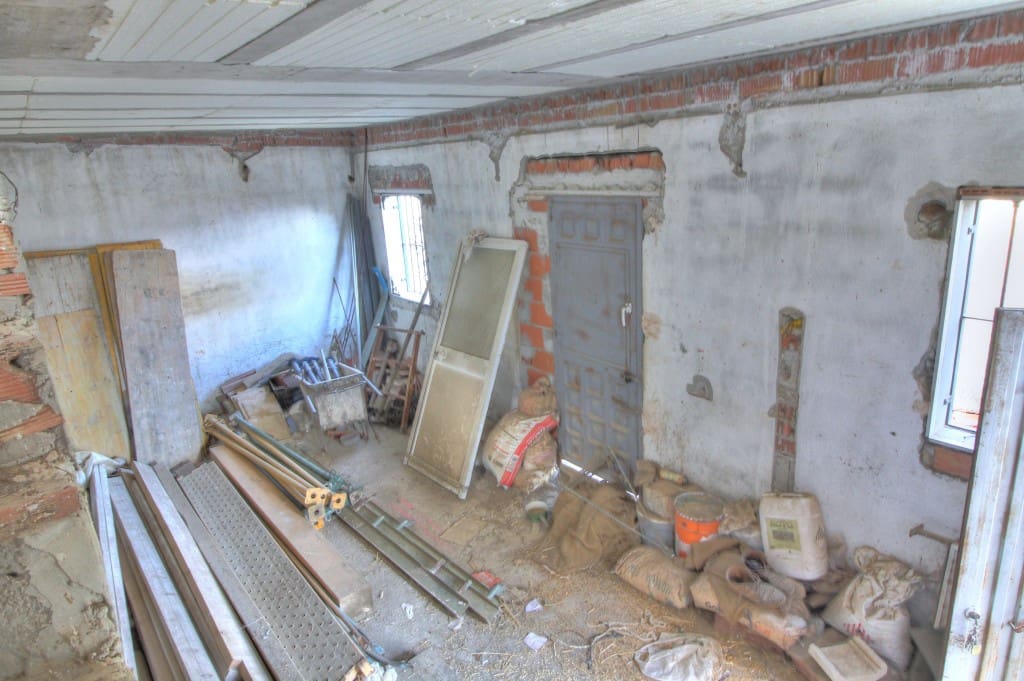 2 soveværelse Finca/Landehus til salg i Cutar - € 103.000 (Ref: 6624119)