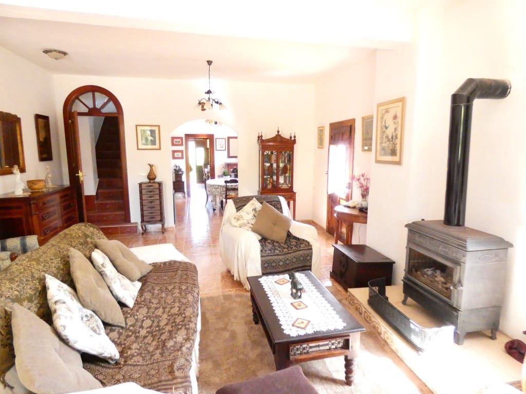 5 camera da letto Finca/Casa di Campagna in vendita in Riogordo - 385.000 € (Rif: 6915180)