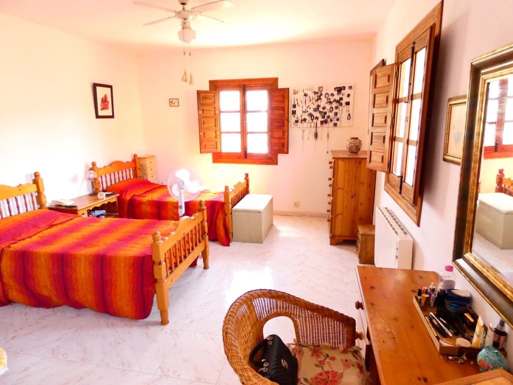 5 camera da letto Finca/Casa di Campagna in vendita in Riogordo - 385.000 € (Rif: 6915180)