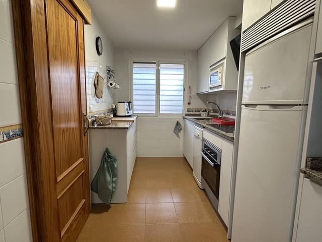 2 bedroom Apartment for rent in Benajarafe, Vélez-Málaga with pool garage - € 900 (Ref: 6946234)