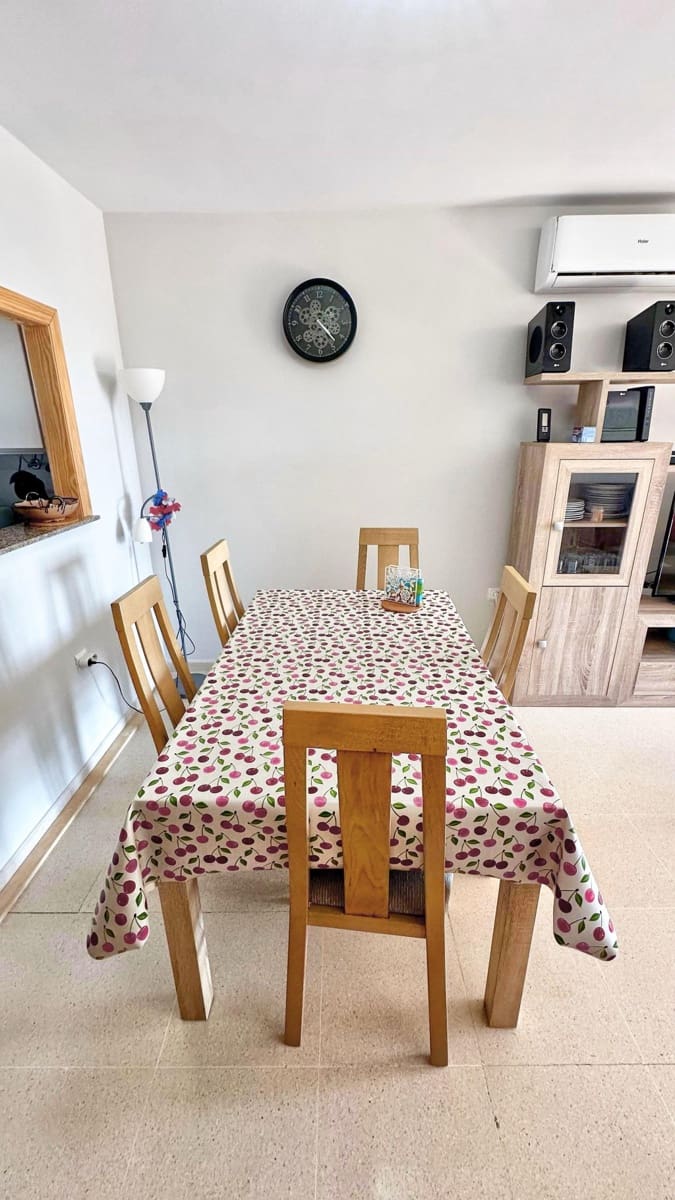 2 slaapkamer Appartement te huur in Benajarafe met zwembad garage - € 900 (Ref: 6946234)