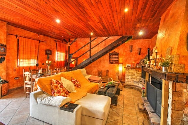 7 sypialnia Finka/Dom wiejski na sprzedaż w Riogordo z basenem - 750 000 € (Ref: 7207882)