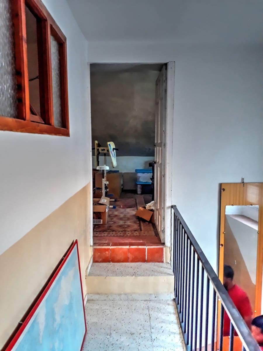 11 soveværelse Hotel til salg i Alfarnate - € 95.000 (Ref: 7478410)