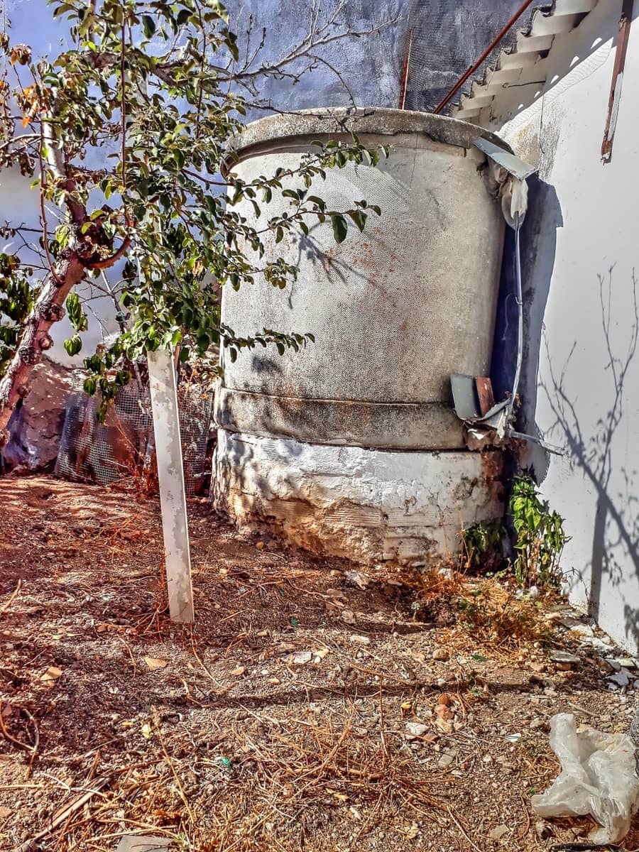 11 soveværelse Hotel til salg i Alfarnate - € 95.000 (Ref: 7478410)