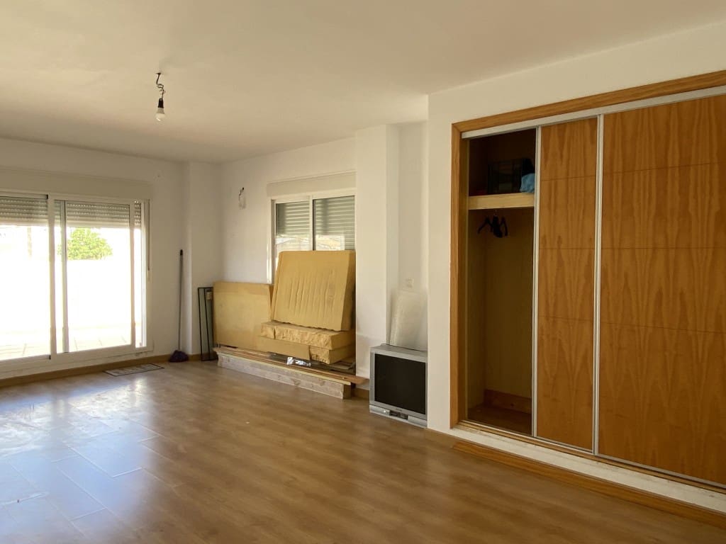 4 soverom Penthouse til salgs i Riogordo - € 220 000 (Ref: 7512588)